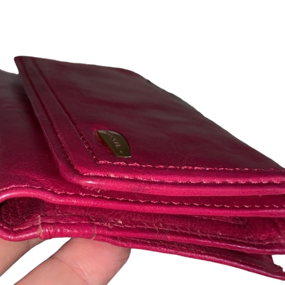 FOSSIL LEATHER WALLET - Picture 6 of 7
